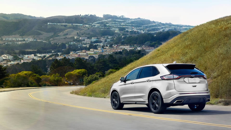 2016 Ford Edge White Rear Exterior